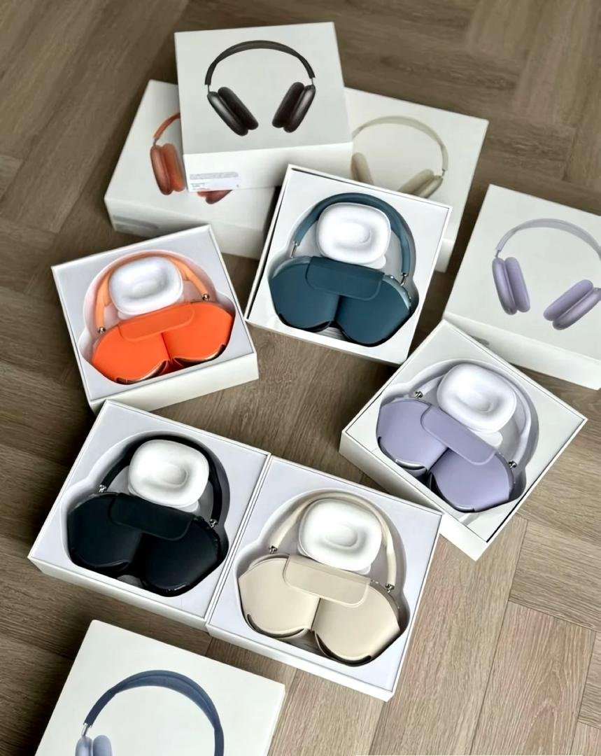 apple-airpods-max-pallets-liquidation-wholesale-1 Apple AirPods Max Wholesale Liquidation Pallet – 100 PCS for $700 | Premium USA Electronics Resale Deal - Image 1
