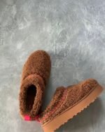 Mixed UGG Shoes Pallet liquidation - Image 11