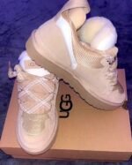 UGG sneakers Pallets liquidation Wholesale - Image 8